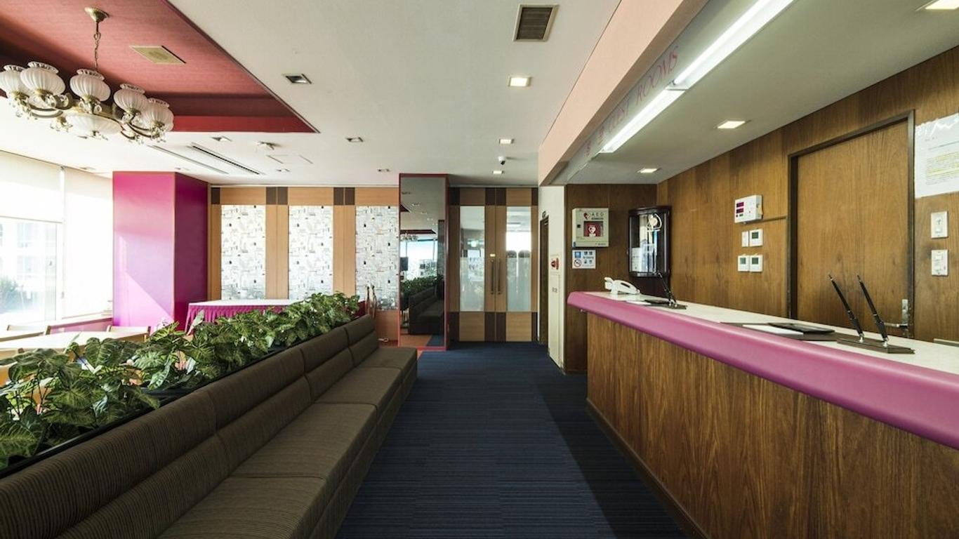 Isahaya Station Hotel