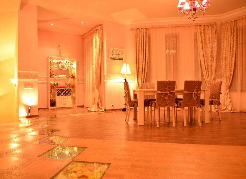 Dining room Photo