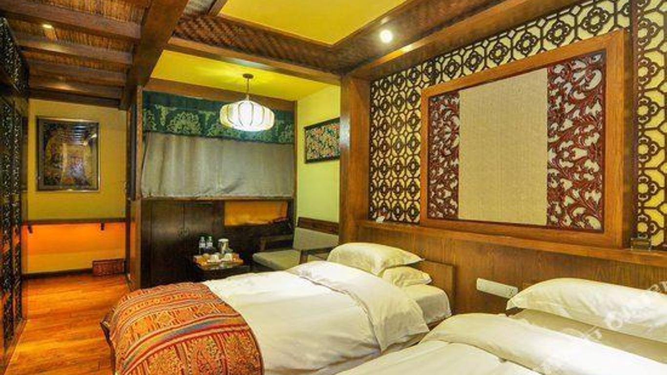 Nansai Linka International Tourist Boutique Hotel (Shangri-la Old Town)