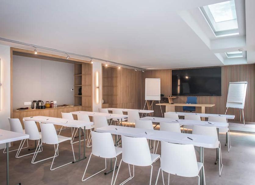 Conference room Photo