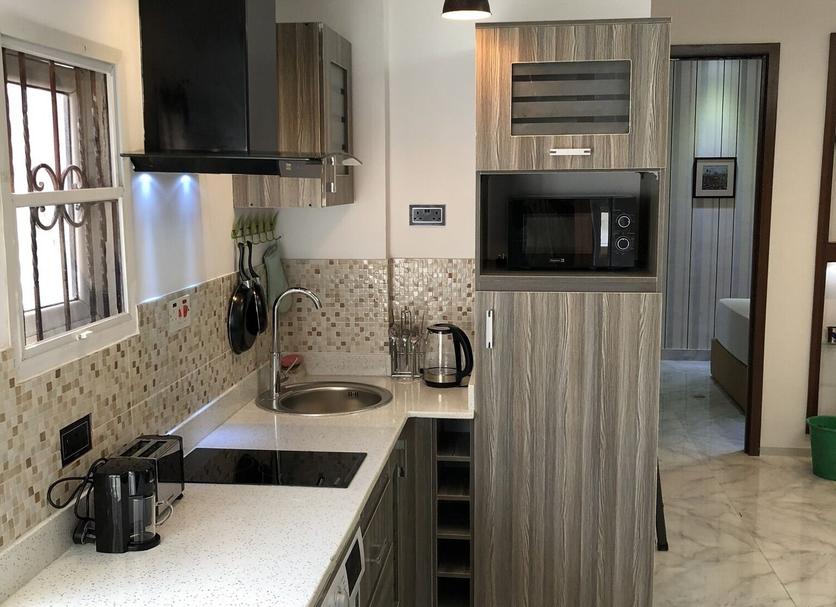 Kitchen Photo