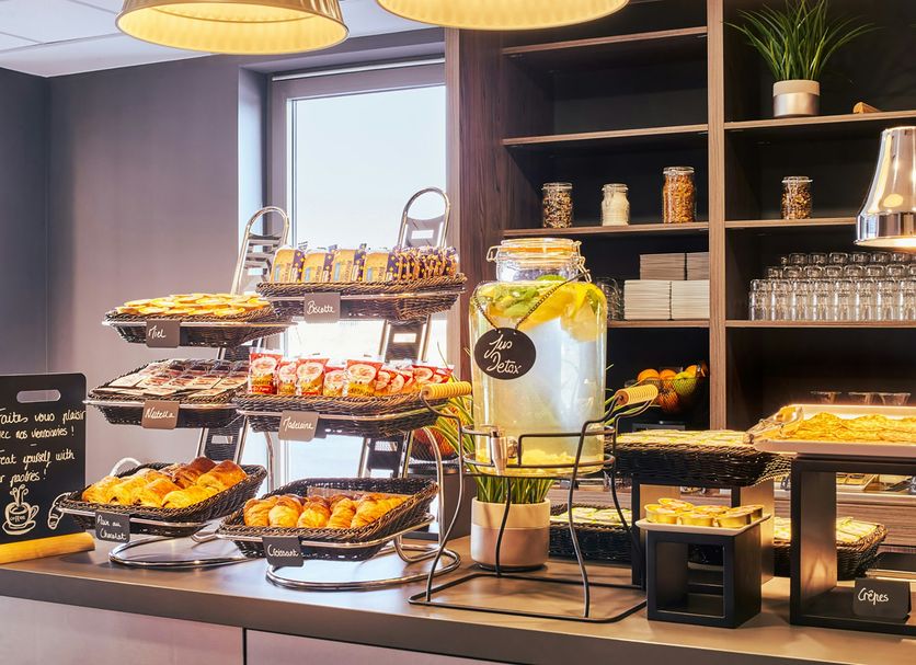 Buffet Photo