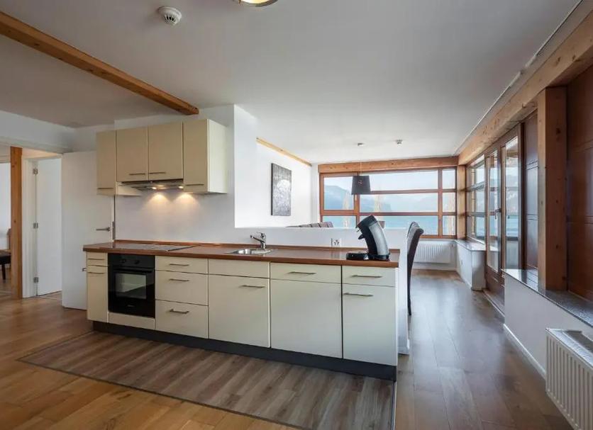 Kitchen Photo