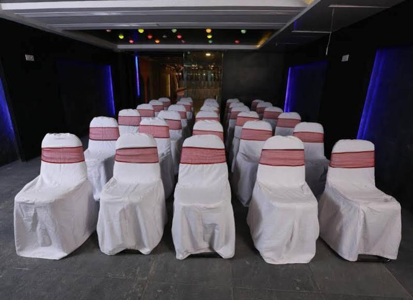 Banquet hall Photo