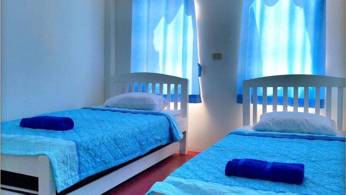 Phurida Hostel - Adults Only