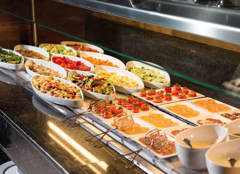 Buffet Photo