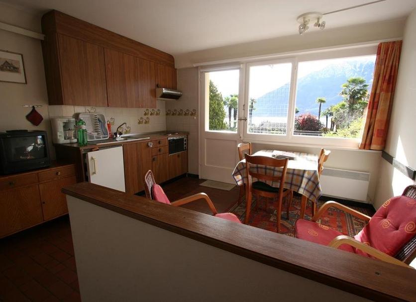 Kitchen Photo