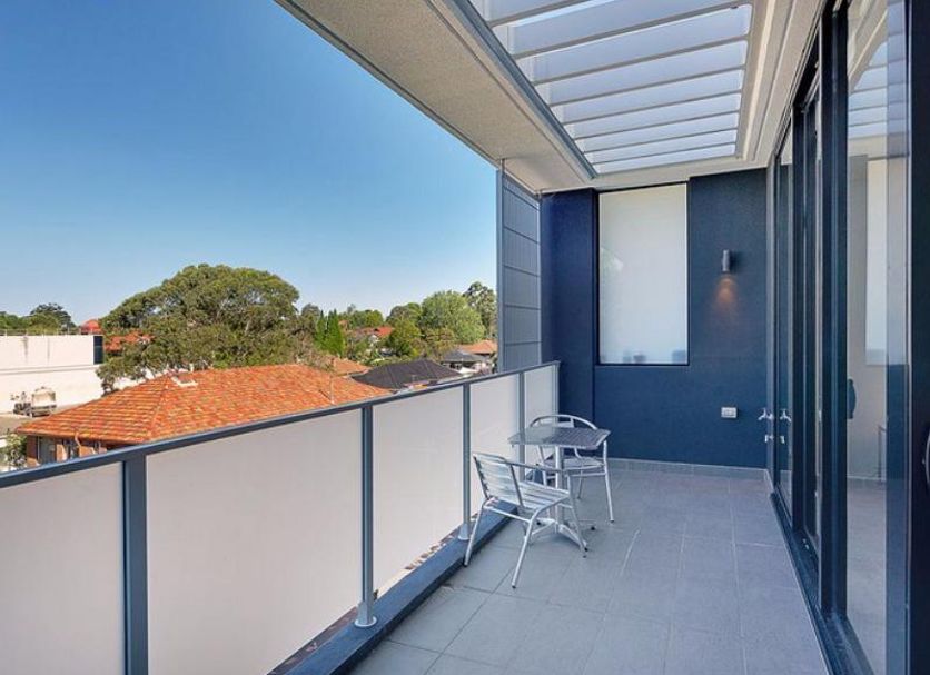Balcony Photo