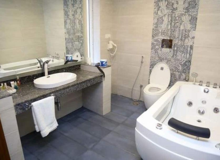 Bathroom Photo