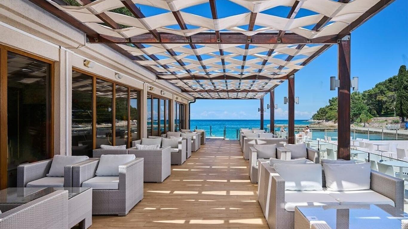 Apartments Galijot Plava Laguna
