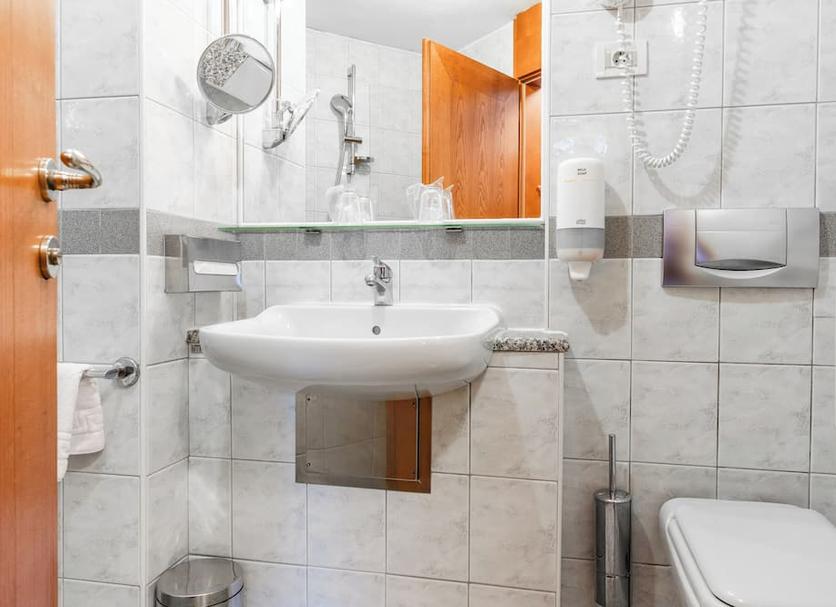 Bathroom Photo