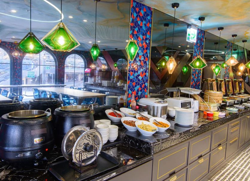 Buffet Photo
