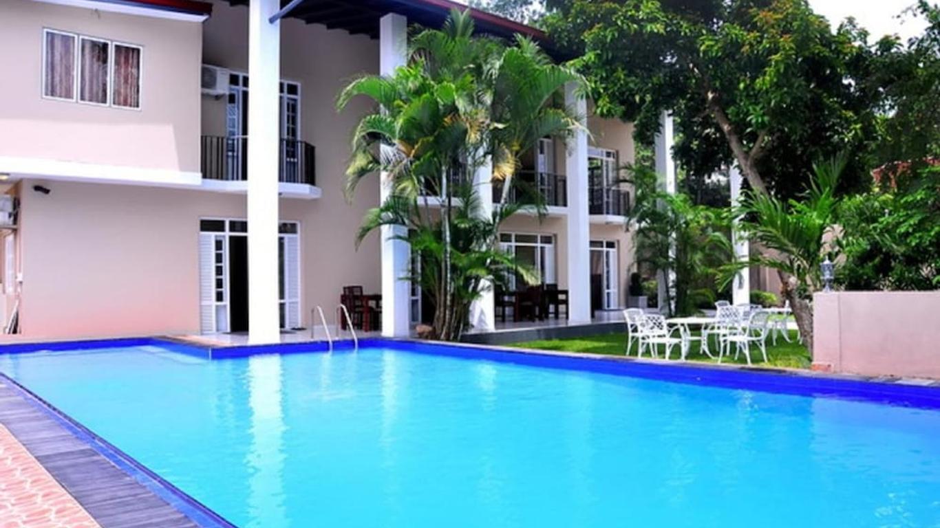 Grand 7 Hotel Thalawathugoda