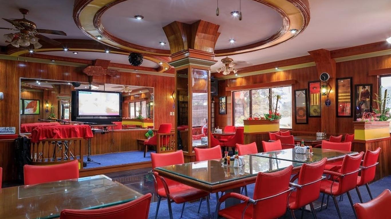 S & C Hotel Suites & Apartment