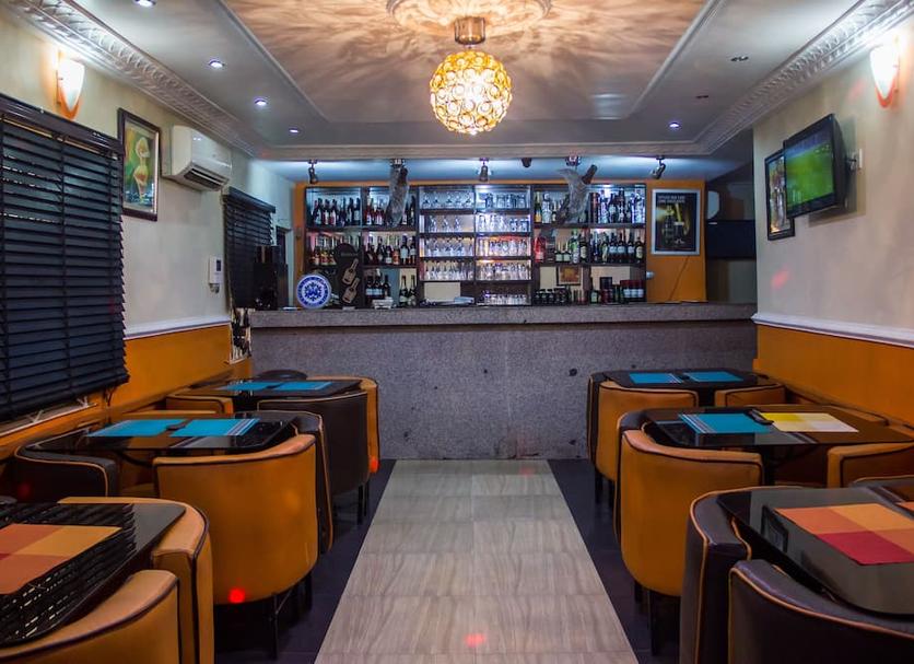 Bar Photo