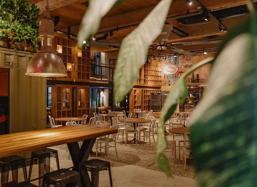 Restaurant Photo