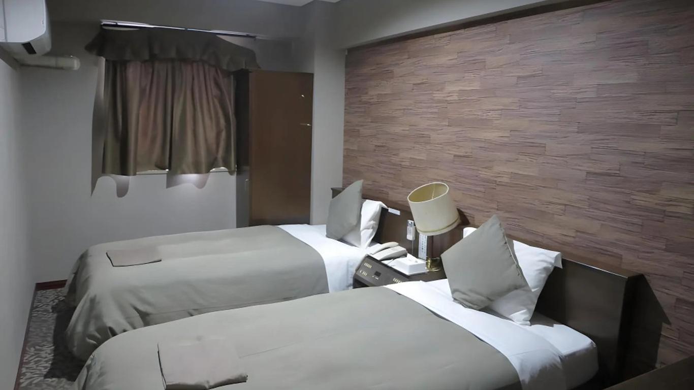 Hotel Rumieru Hyuga