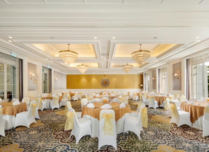 Banquet hall Photo