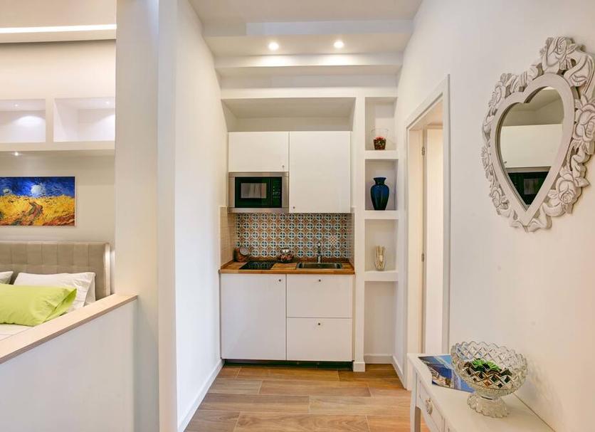 Kitchen Photo