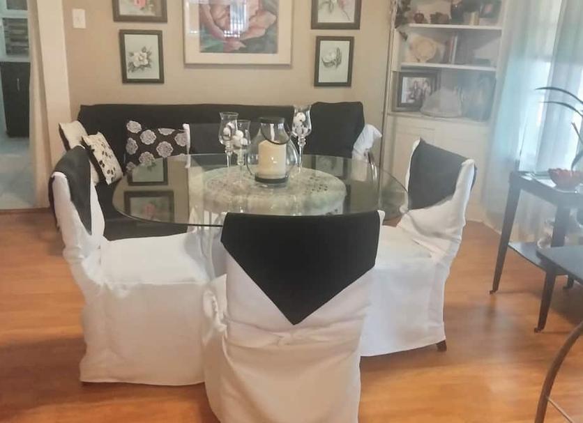 Dining room Photo