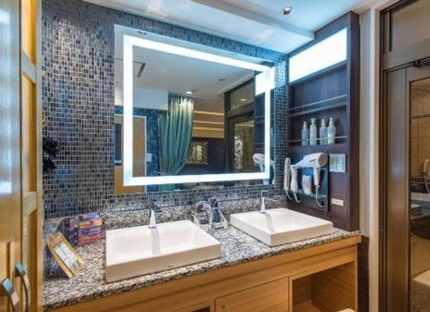 Bathroom Photo