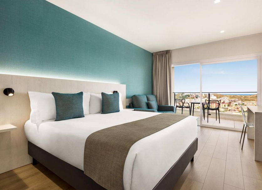 Ramada Resort by Wyndham Puerto de Mazarron room with balcony and sea view in Mazarrón