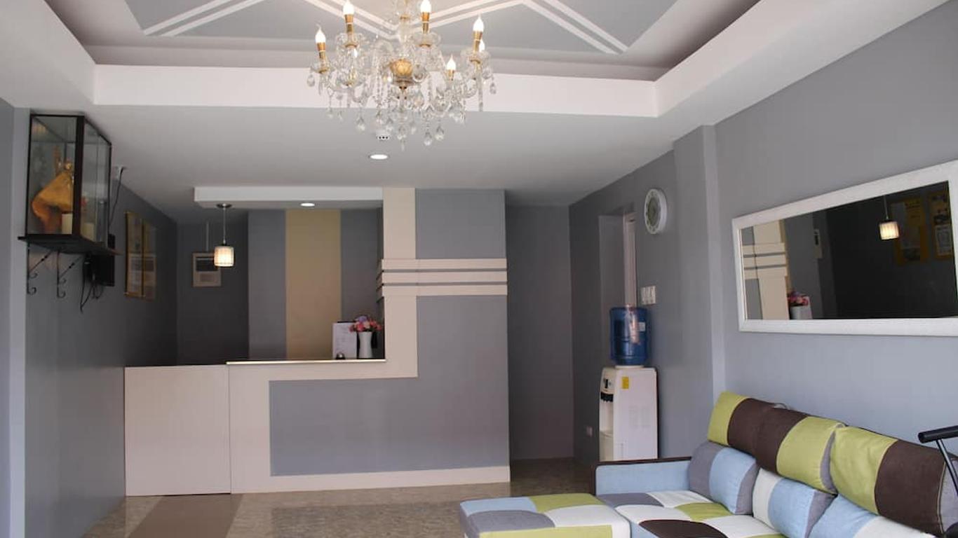 Rusville Hotel & Residences