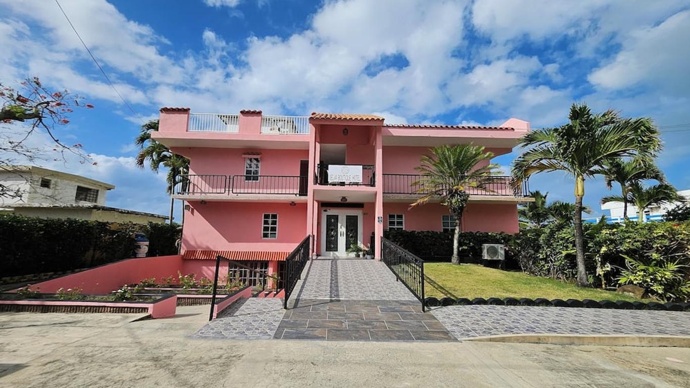Selva Boutique Hotel - Luquillo Oceanfront Retreat - Adults Only