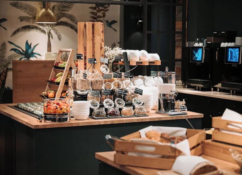 Buffet Photo