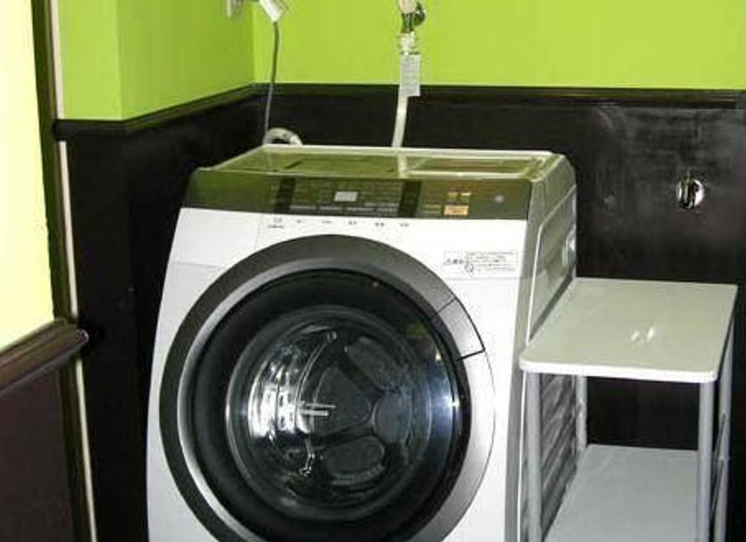 Laundry facility Photo