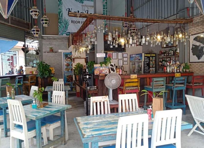 Bar Photo