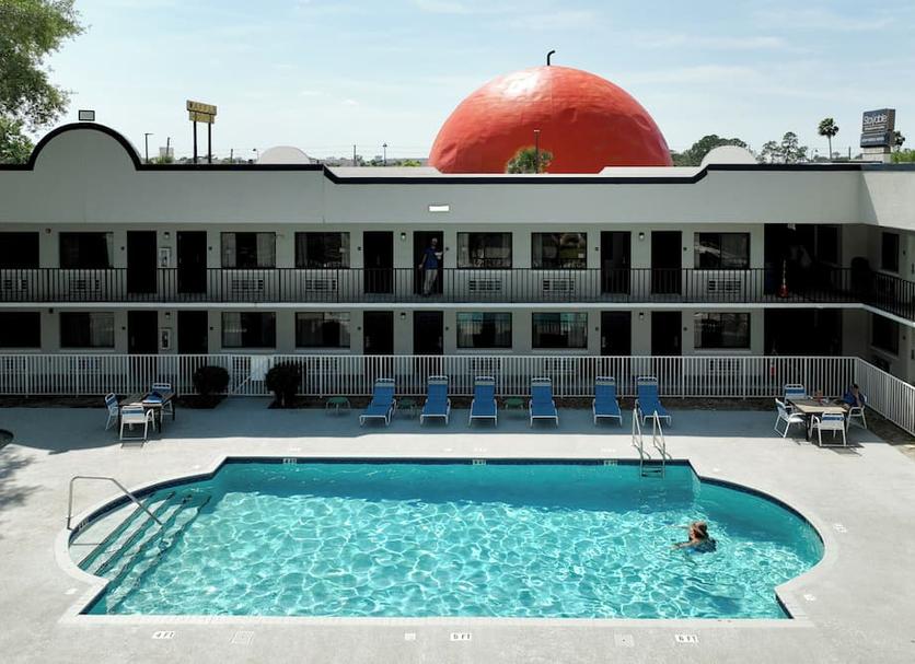 Pool Photo