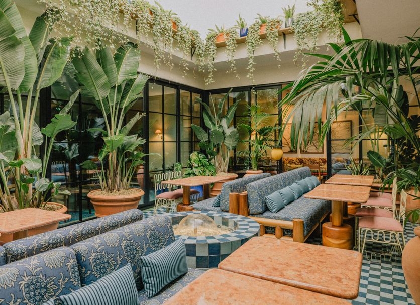 Restaurant Photo