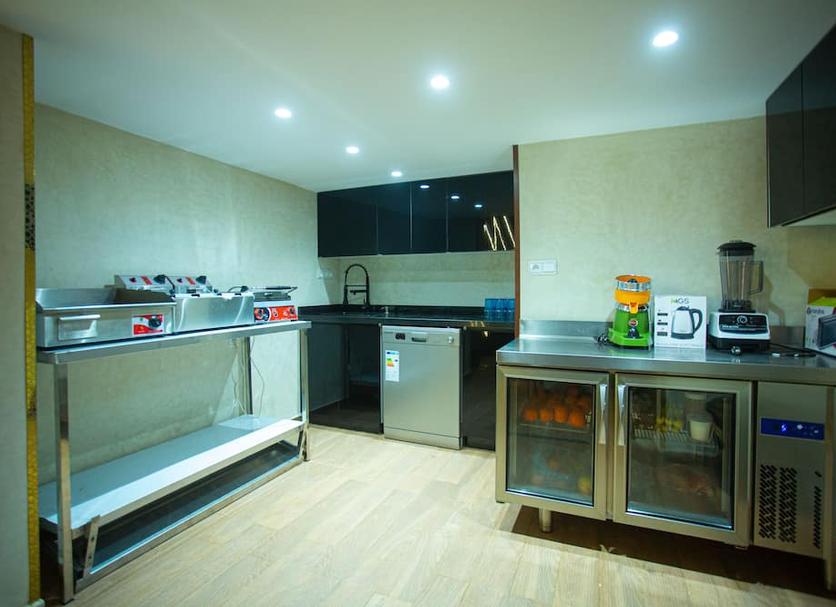Kitchen Photo