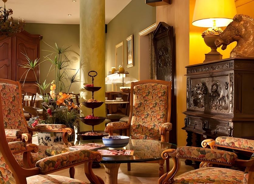 Lounge Photo