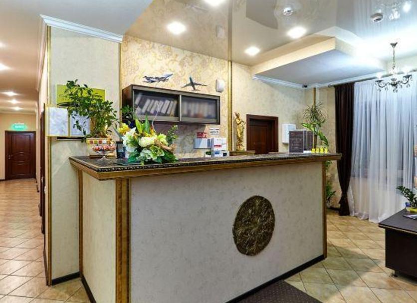 Front desk Photo