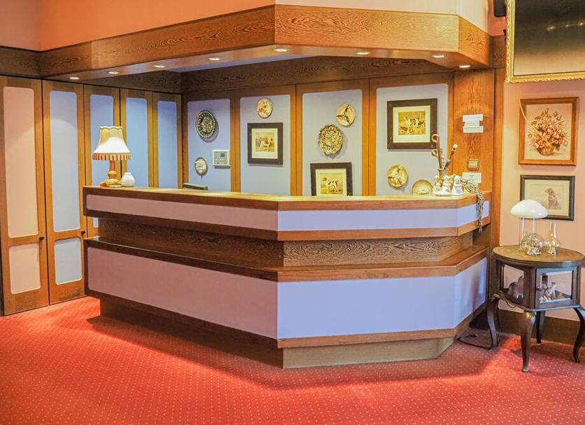 Front desk Photo