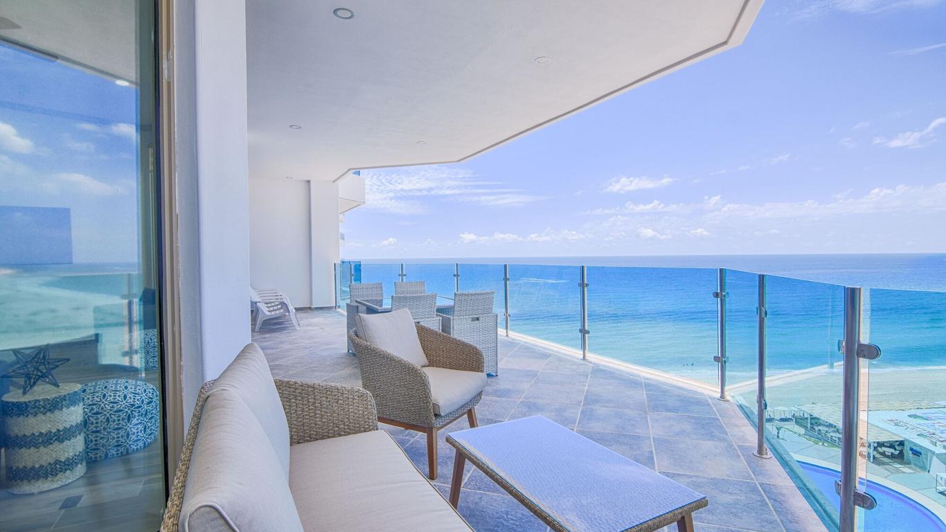 Esmeralda Beach Resort