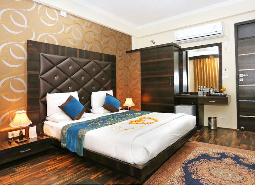 Bedroom Photo