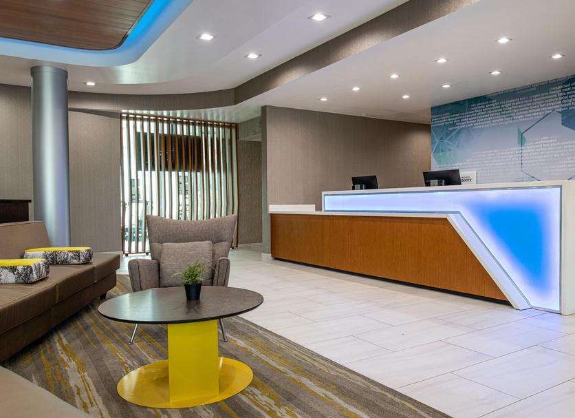 Front desk Photo