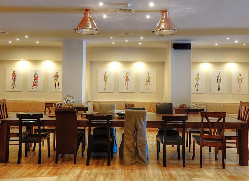 Restaurant Photo