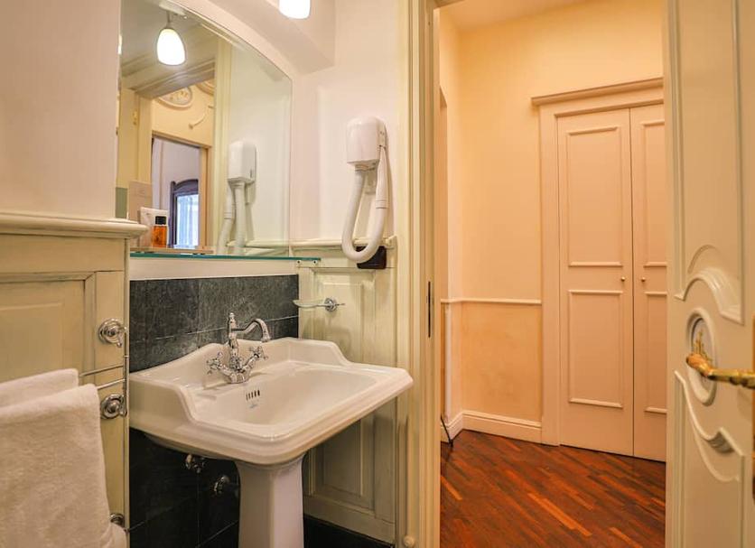 Bathroom Photo