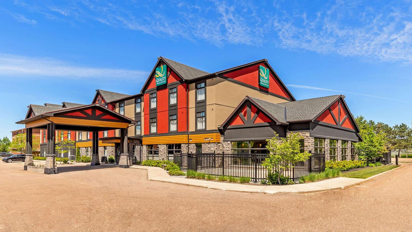 Quality Inn And Suites Petawawa