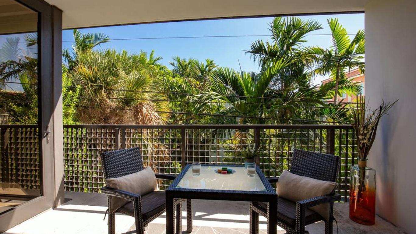 Moderno Residences By Bay Breeze