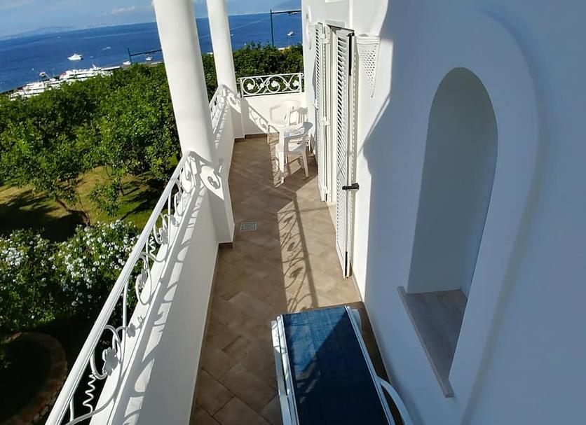 Balcony Photo