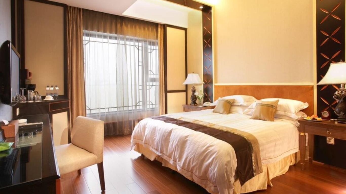 Regalia Resort & Spa