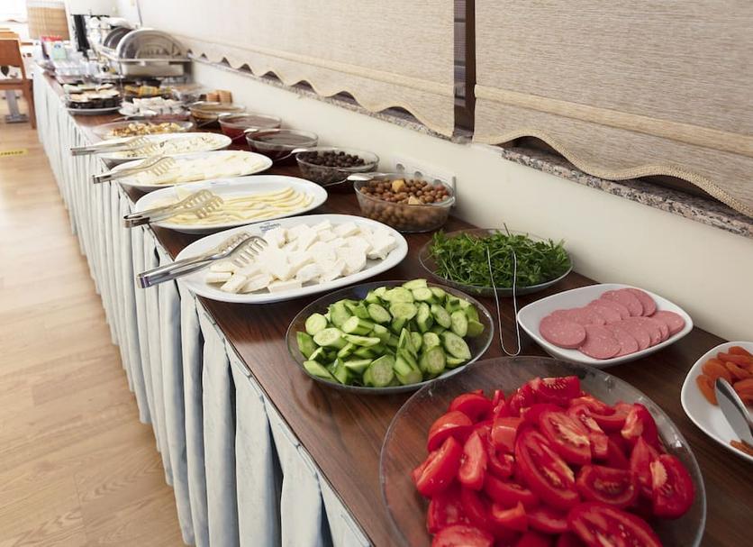Buffet Photo