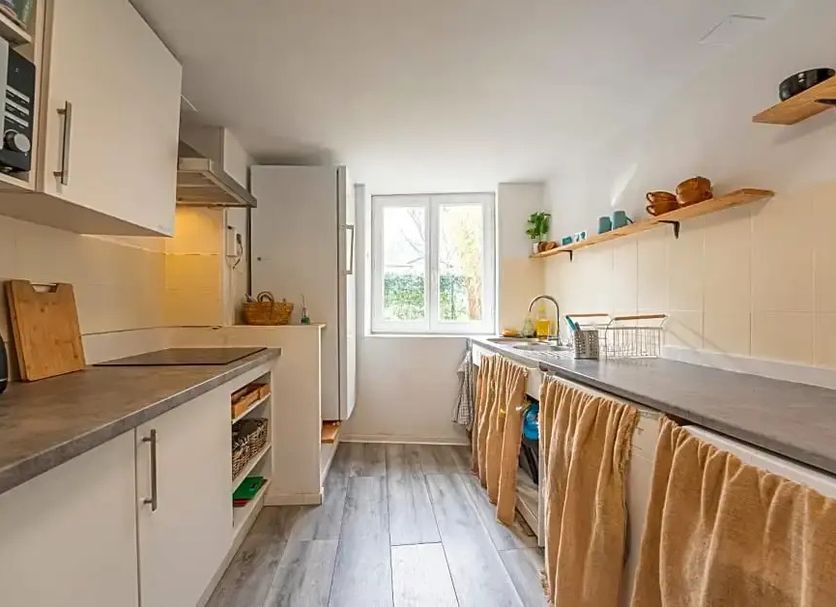 Kitchen Photo