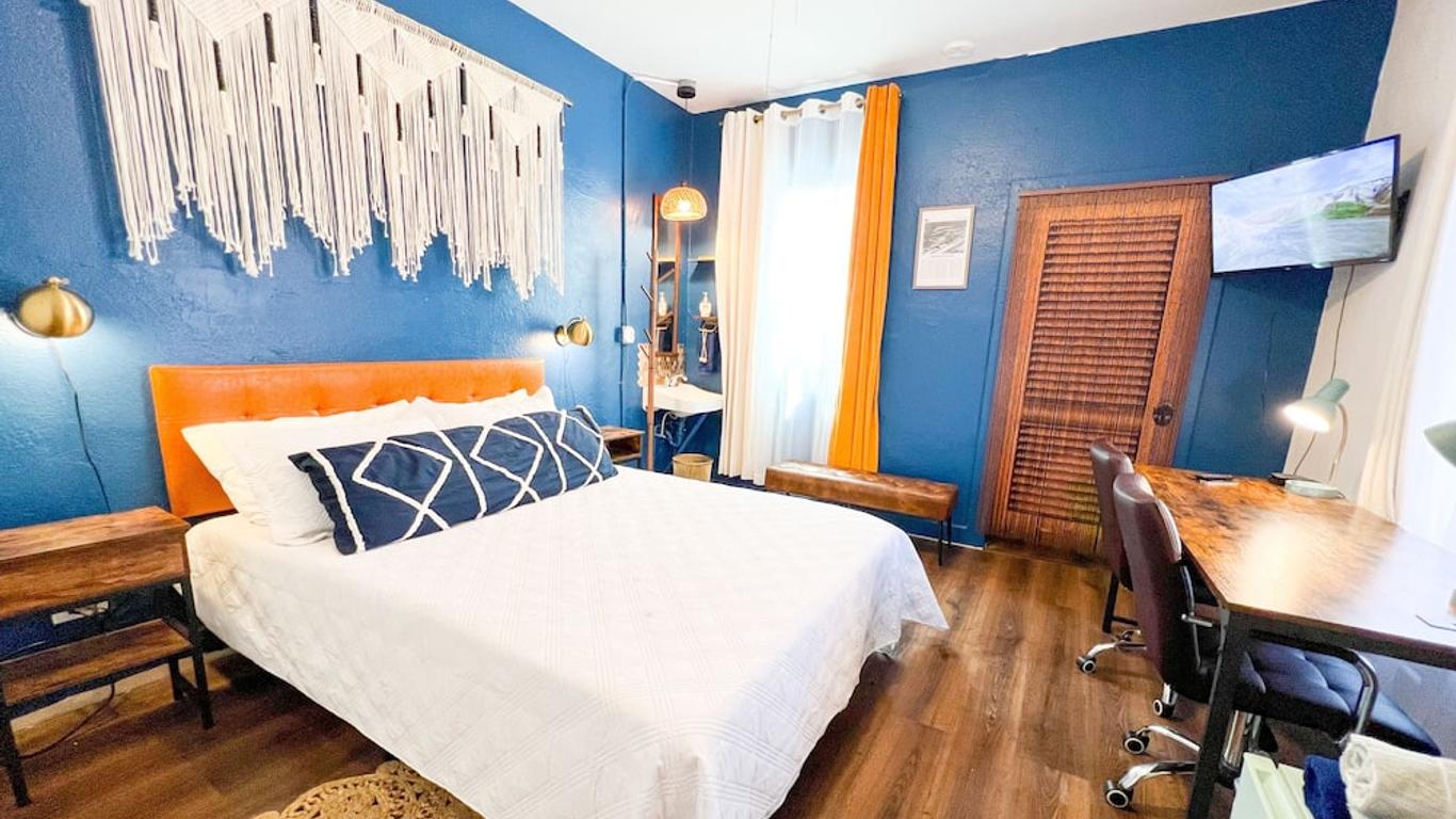 Ith Mission Beach Backpacker Hostel