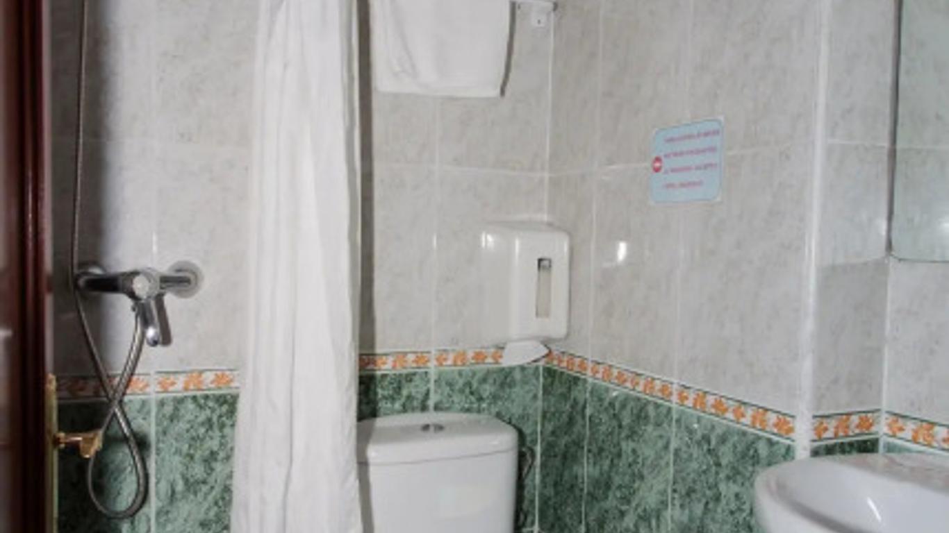 Hostal Verdemar